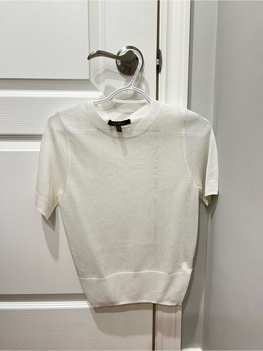 Urban Revivo White Knit Short Sleeve Top